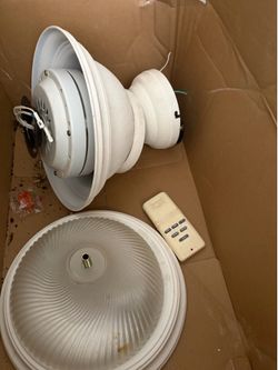 Ceiling fan with remote control