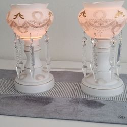 Mantle Lusters Pair 