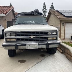 1989 Chevrolet Suburban