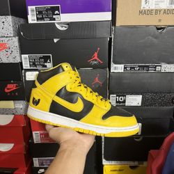 Nike Dunk High Iowa size 10 USED But Clean 