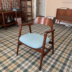 Vintage Mid Century Modern Teak hardwood Armchair