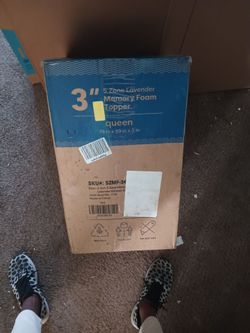 Queen bed frame and foam