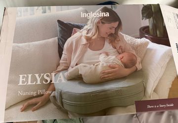 Nursing pillow