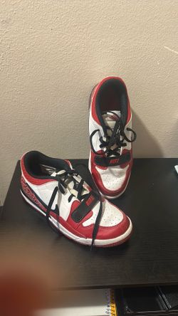 Nike Court Borough Mid 2 – Boys Youth Size 1 – White/Red/Black