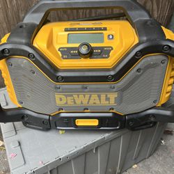 Dewalt Battery Charging Radio