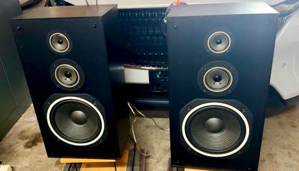 KLH Reference Speakers