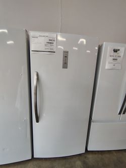 Frigidaire 30 in 20cu Freezerless refrigerator