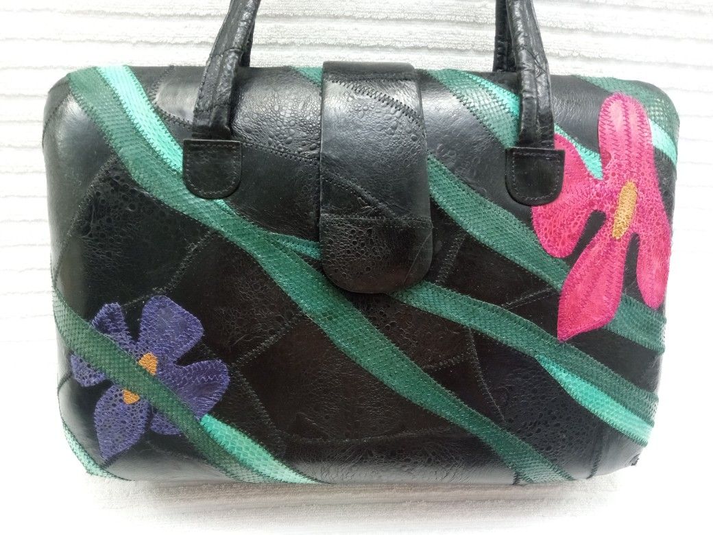 VINTAGE BLACK FLORAL EXOTIC LEATHER HANDBAG Two-Handle Hardshell