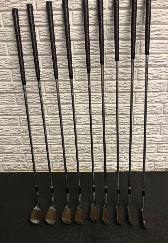 1957 Vintage MacGregor MT Tourney golf clubs