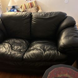 Black Leather Sofa and Loveseat 