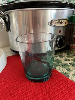 4 Cute Durable Plastic Cups