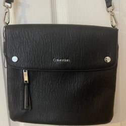 Calvin Klein  Black  Crossbody  Messenger’s Bag