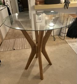Glass table top high cafe table with wooden base