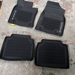  2023- To Current Lexus ES300 Matts