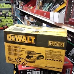 DEWALT 5" (127 mm) VARIABLE SPEED HOOK & LOOP RANDOM ORBIT SANDER 