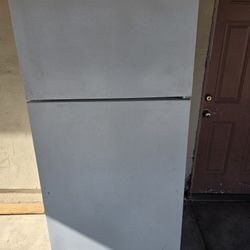 Free Refrigerator 