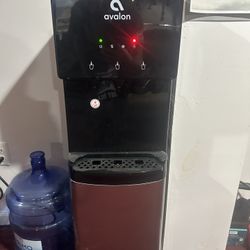 Water Dispenser 