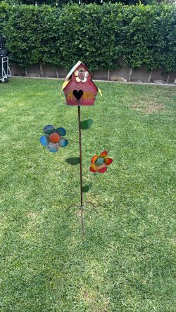 Metal Bird 🐦 House SALE PENDING