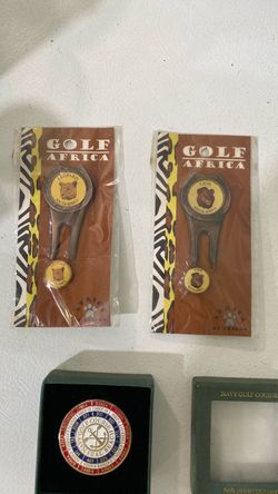 Golf Africa divot tool, ball market