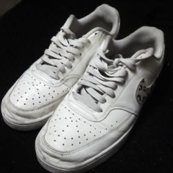 Women Nike Shoes Size 9