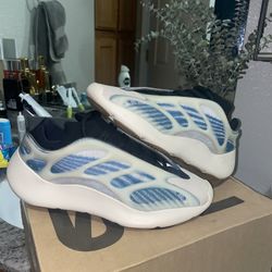 yeezy 700 