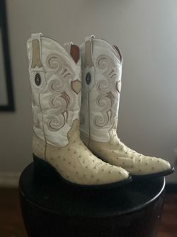 Boots for Man Sz 8