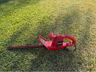 Homelite Electric Hedge Trimmer 17 Inch Dual Action Blade 2.7 Amp Garden Tool