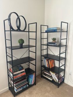 2 BLACK BOOKSHELFS