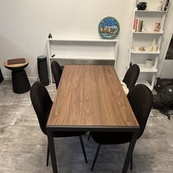 Dining Table With Chairs. Sturdy And Stable Chairs 