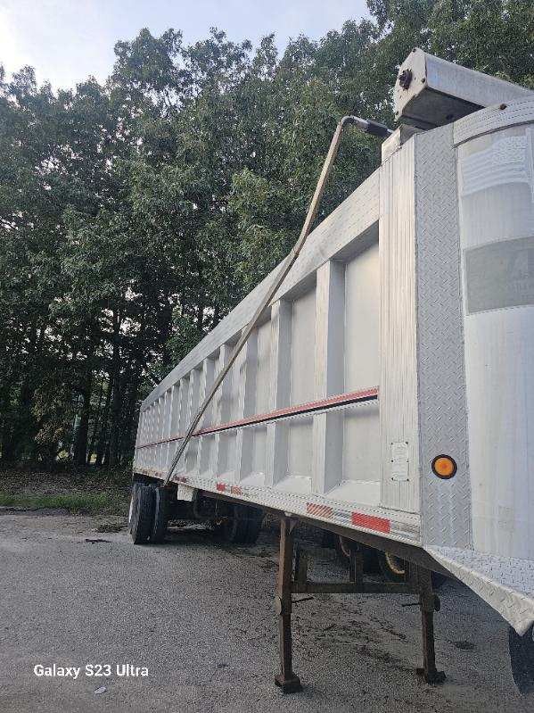 Dump Trailer