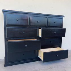 Nine Drawers Dresser 