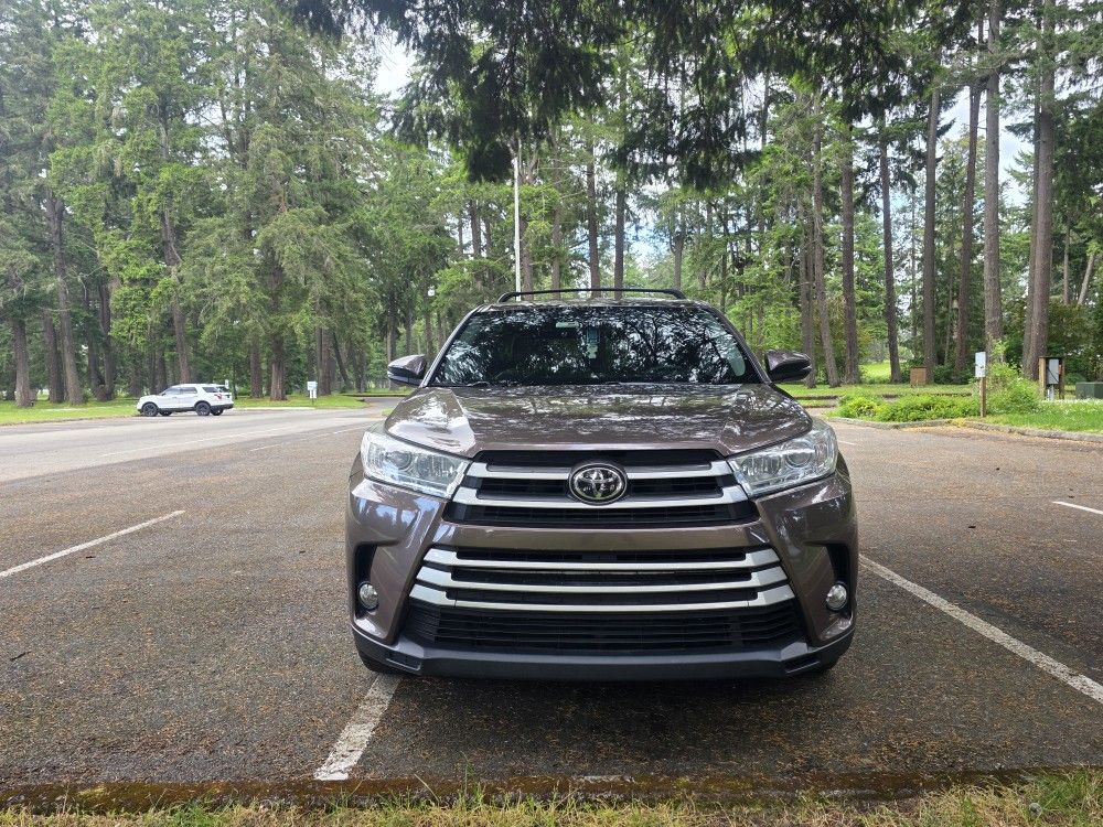 2017 Toyota Highlander
