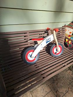 Bigloom janod  push bike