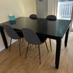 Beautiful Dinning Table (no Chairs!)