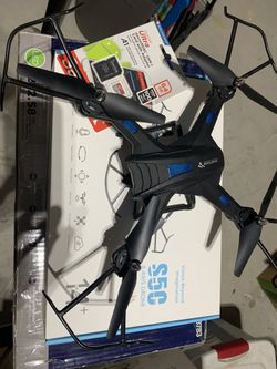 Snaptain S5C Drone with SD cards