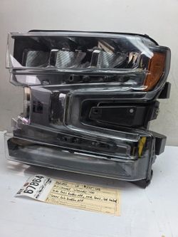 brokentabs 2019 - 20 - 2021 CHEVROLET SILVERADO 1500 LEFT LED HEADLIGHT OEM AY67864