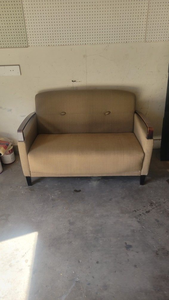 Office Star Main Street Wove Fabric Loveseat