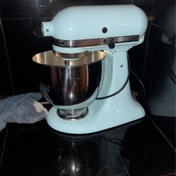 kitchen aid mixer