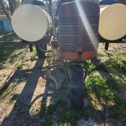 International Super C Tractors 