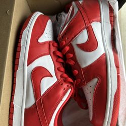 Nike Dunk University Red Size 8.5 New