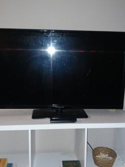 Flat T.v