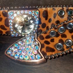 Women (sz M/L) Leopard Print Leather Belt with Rhinestones 