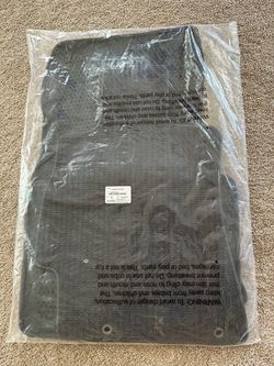 Subaru Outback carpet floor mat set