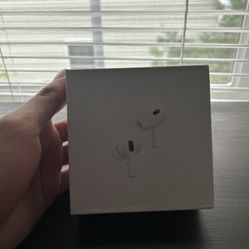 AIRPODS PRO GEN 2 (BRAND NEW ) 