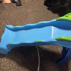 Water slide / water table
