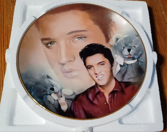 Elvis Presley Teddy Bear Plate COA Collector Music King Box