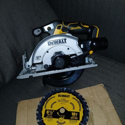 Dewalt 20v Xr Circular Saw 6 1/2