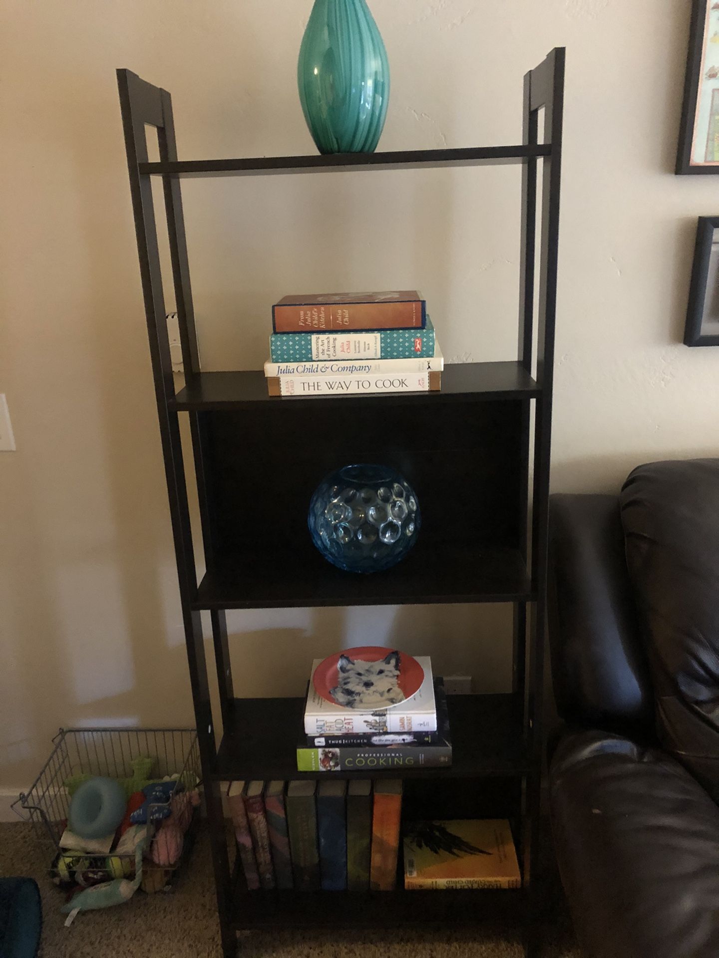 Bookshelf