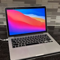 Apple Macbook Pro Laptop