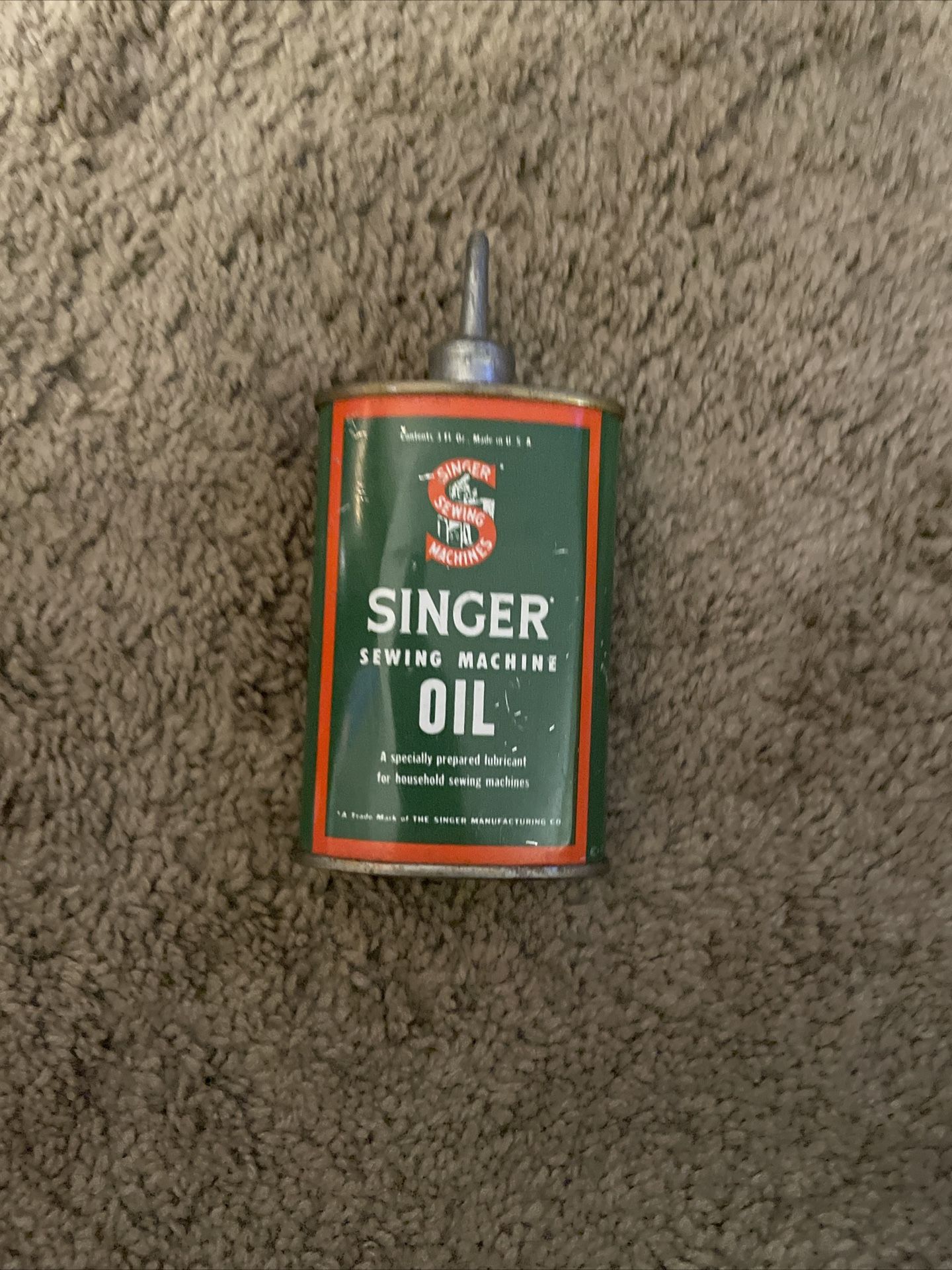 Singer Oil Tin